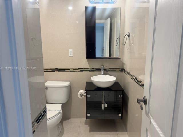 19370 Collins Ave # 1520, Sunny Isles Beach FL 33160 - Sunny Isles Beach, FL - Photo 4