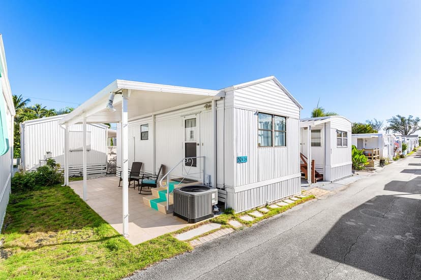 24 Juniper Drive # K, Briny Breezes FL 33435
