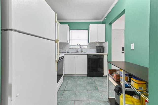 803 W Oakland Park Boulevard # A7, Oakland Park FL 33311 - Oakland Park, FL - Photo 6