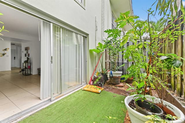 803 W Oakland Park Boulevard # A7, Oakland Park FL 33311 - Oakland Park, FL - Photo 3