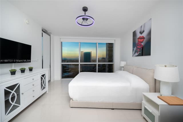 1750 N Bayshore Dr # 2615, Miami FL 33132 - Miami, FL - Photo 7