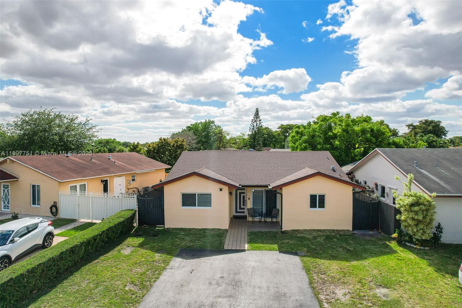 4216 SW 138th Ct, Miami FL 33175