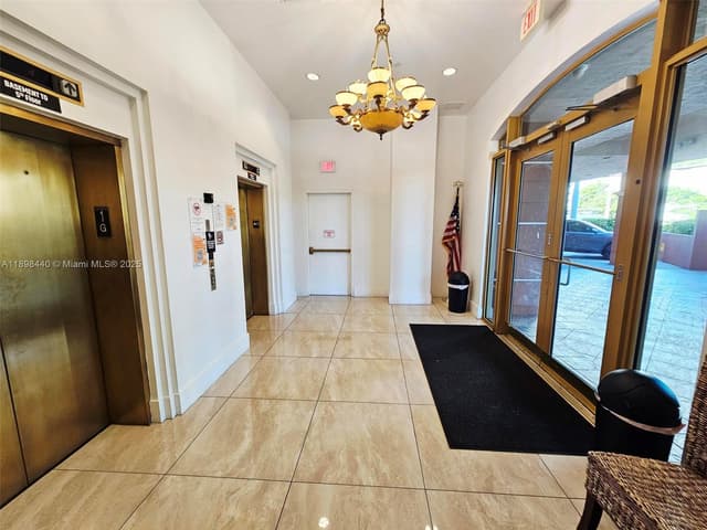 2280 SW 32nd Ave # 511, Miami FL 33145 - Miami, FL - Photo 3