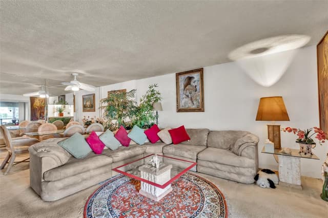 121 SE 3rd Avenue # 104, Dania Beach FL 33004 - Dania Beach, FL - Photo 4