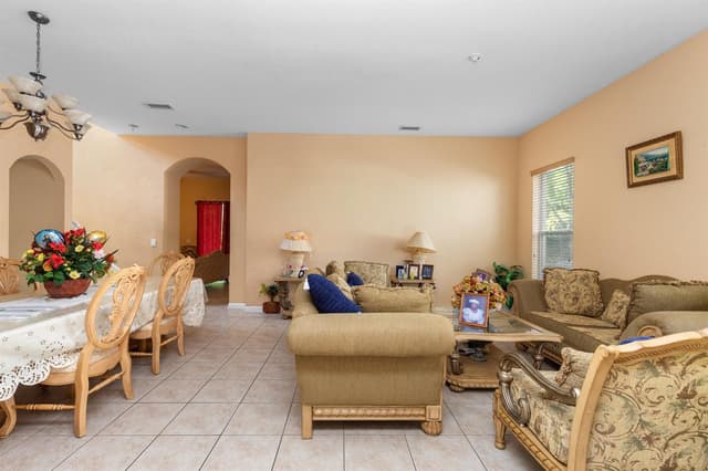 1017 Grove Park Circle, Boynton Beach FL 33436 - Boynton Beach, FL - Photo 3