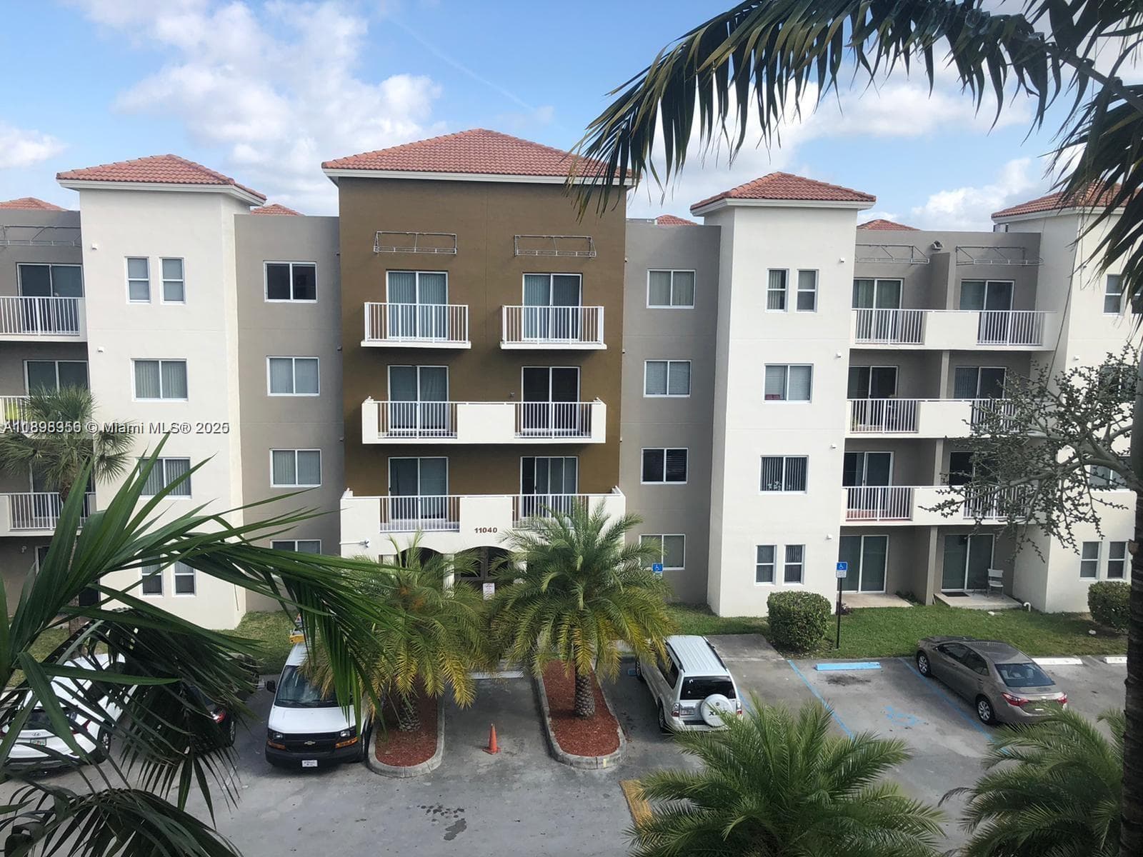 11040 SW 196th St # 211, Cutler Bay FL 33157 - Cutler Bay, FL - Photo 1