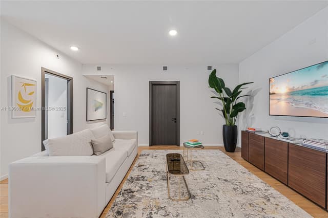 398 NE 5th St # 3017, Miami FL 33132 - Miami, FL - Photo 5