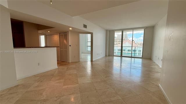 1155 Brickell Bay Dr, Miami FL 33131 - Miami, FL - Photo 3