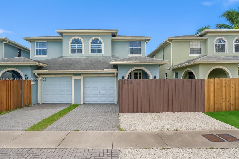 1139 NE 3rd Ave, Fort Lauderdale FL 33304