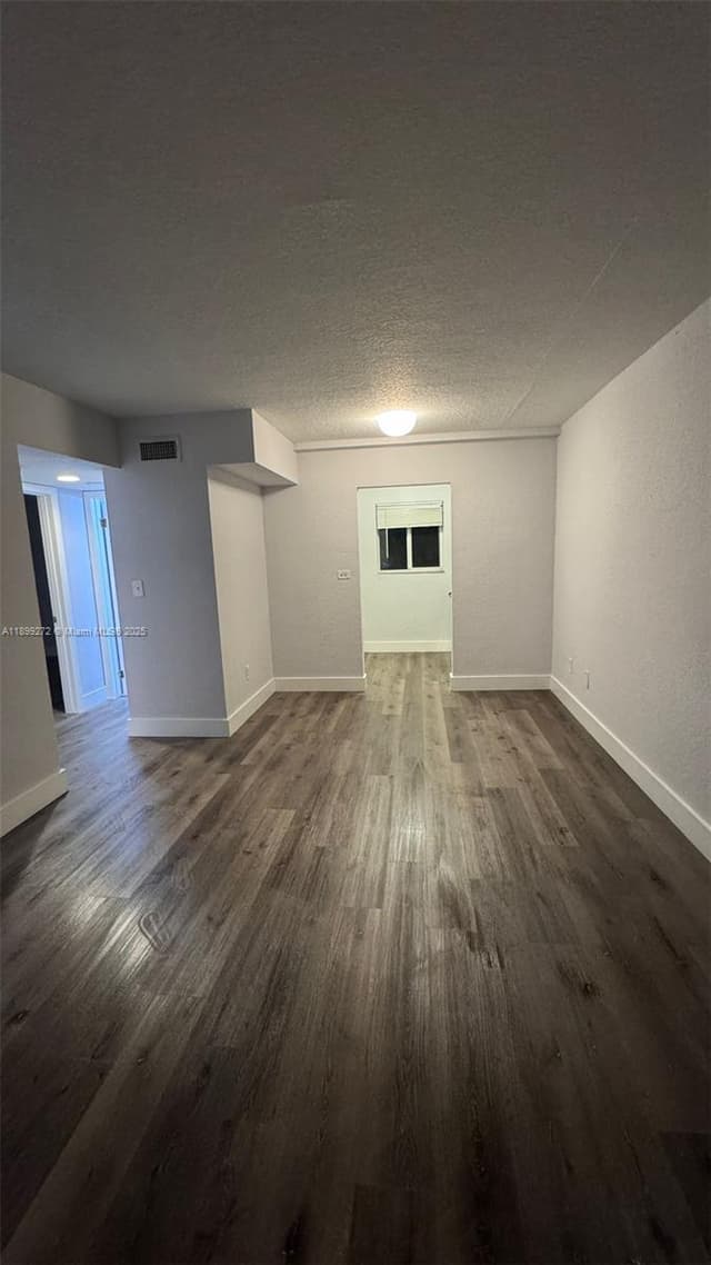 2330 NW 11th St # 46, Miami FL 33125 - Miami, FL - Photo 7