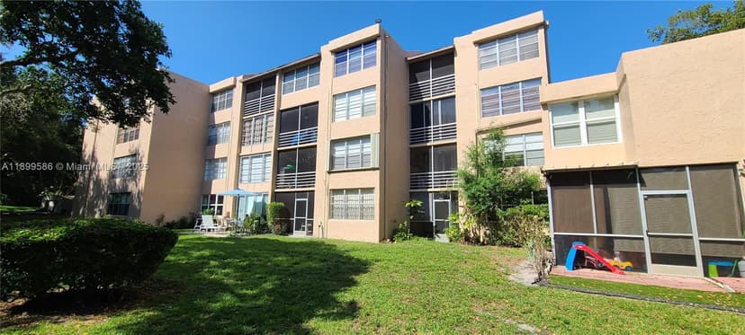 9410 Live Oak Pl # 109, Davie FL 33324