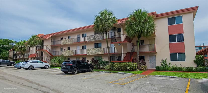 1080 Del Lago Cir # 201, Sunrise FL 33313