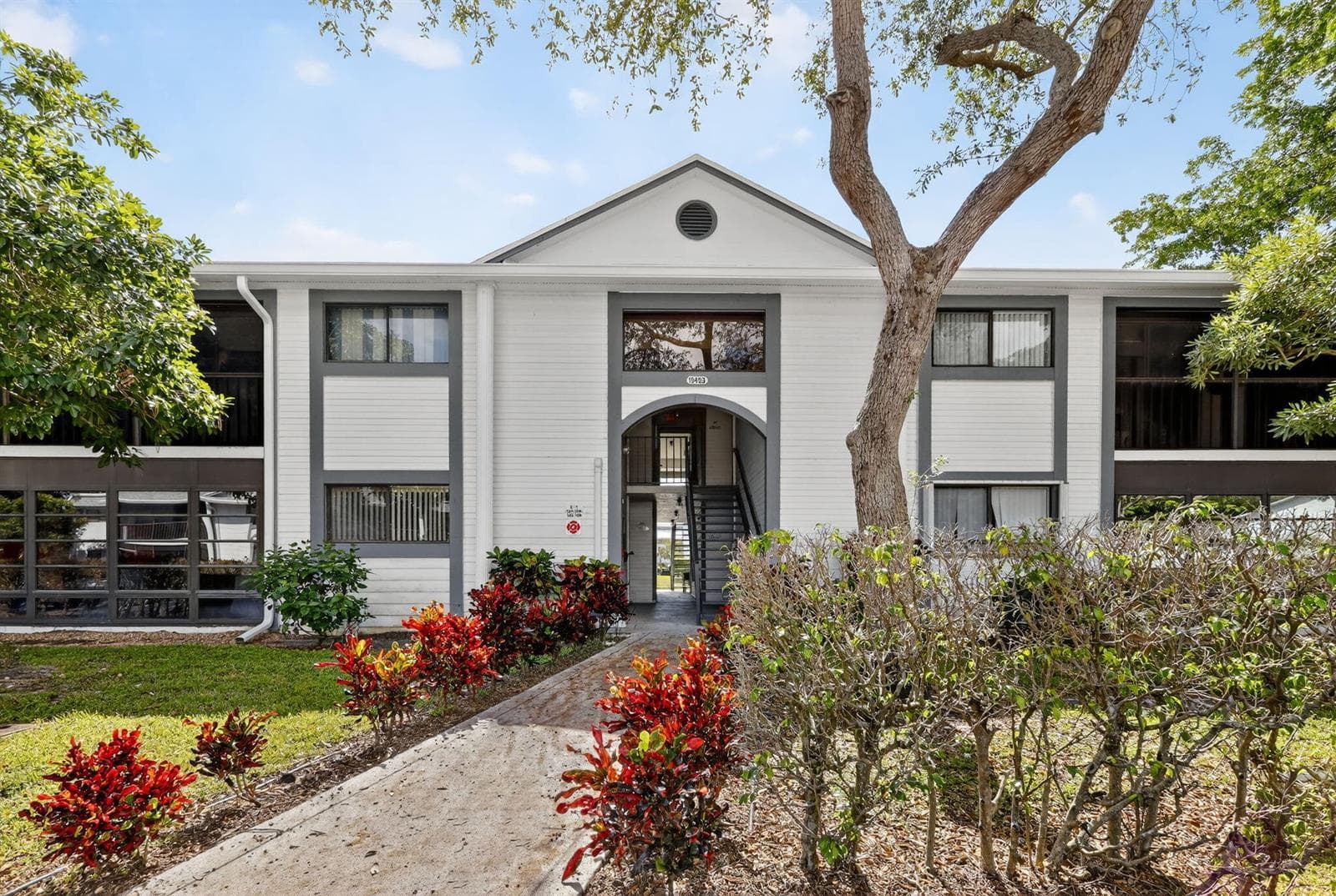 15453 Lakes Of Delray Boulevard # 207, Delray Beach FL 33484 - Delray Beach, FL - Photo 1