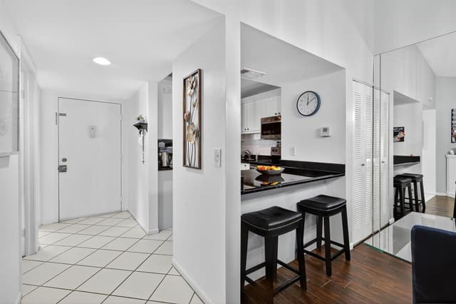 15453 Lakes Of Delray Boulevard # 207, Delray Beach FL 33484 - Delray Beach, FL - Photo 5