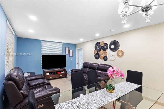 5665 W 20th Ave # 212, Hialeah FL 33012 - Hialeah, FL - Photo 6
