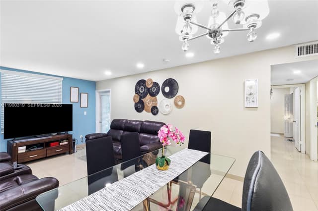 5665 W 20th Ave # 212, Hialeah FL 33012 - Hialeah, FL - Photo 3