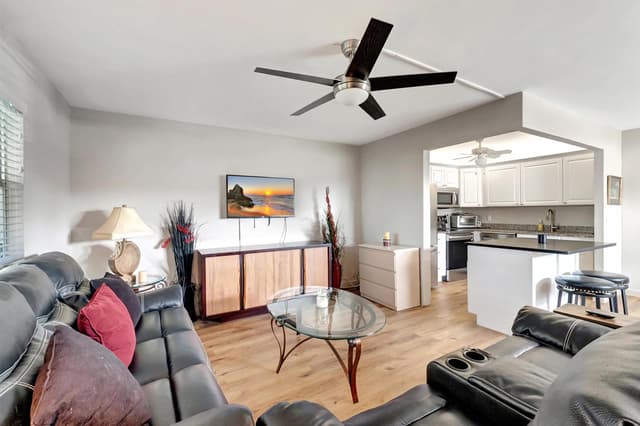 195 Monaco E # 195, Delray Beach FL 33446 - Delray Beach, FL - Photo 6