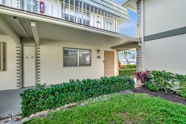195 Monaco E # 195, Delray Beach FL 33446 - Delray Beach, FL - Photo 4