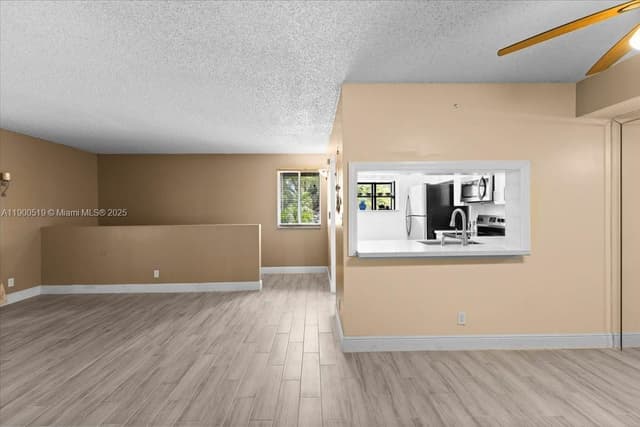 3047 N Oakland Forest Dr # 204, Oakland Park FL 33309 - Oakland Park, FL - Photo 4