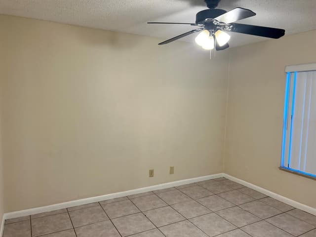 23 Crossings Circle, Boynton Beach FL 33435 - Boynton Beach, FL - Photo 4