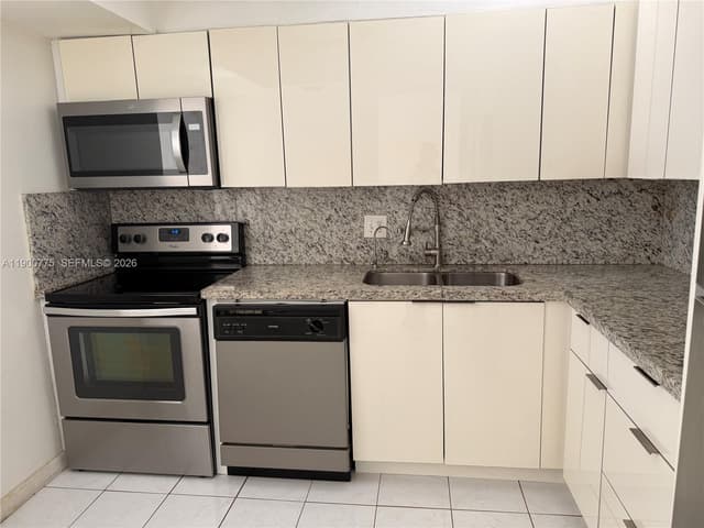 16570 NE 26th Ave # 3C, North Miami Beach FL 33160 - North Miami Beach, FL - Photo 7