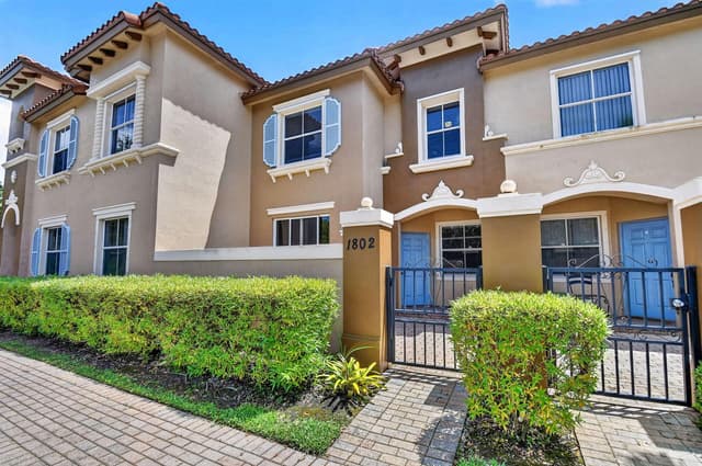 6516 Morgan Hill Trail # 1802, West Palm Beach FL 33411 - West Palm Beach, FL - Photo 3