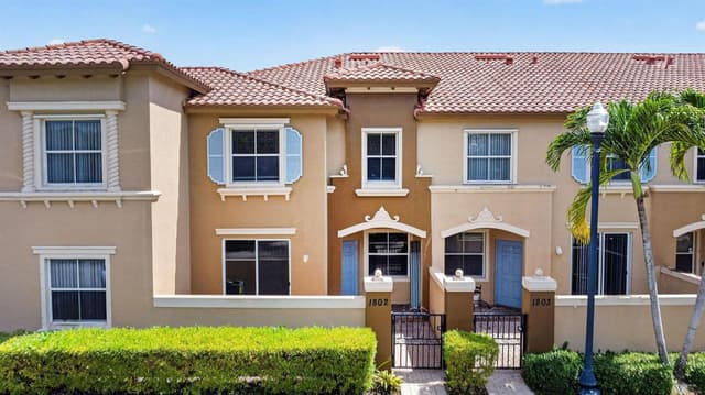 6516 Morgan Hill Trail # 1802, West Palm Beach FL 33411 - West Palm Beach, FL - Photo 5