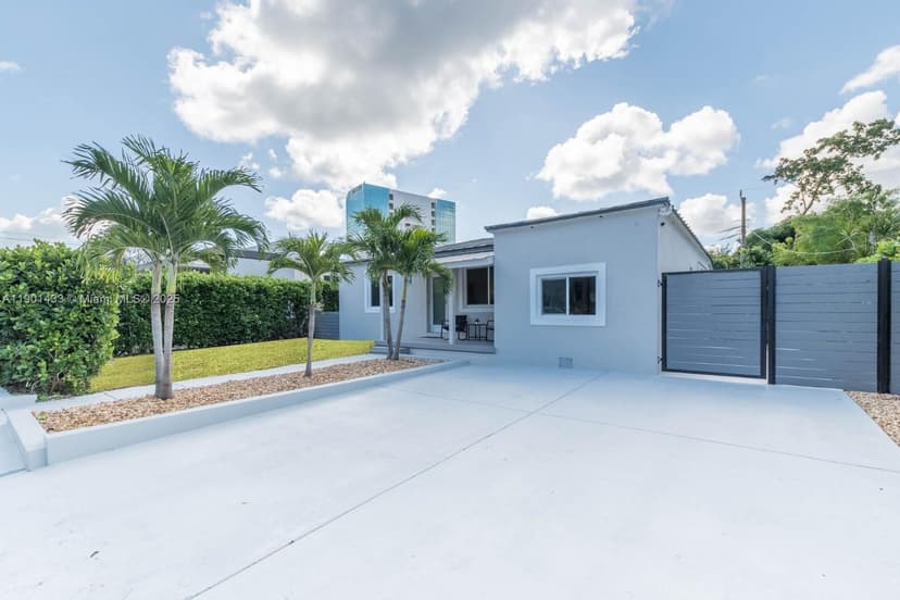 260 NE 46th St, Miami FL 33137