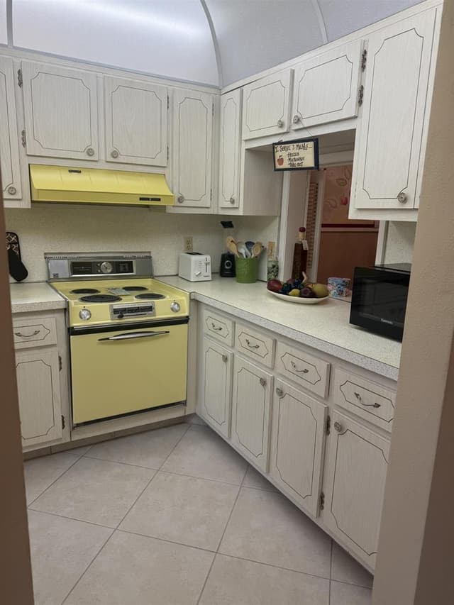 2050 NE 39th Street # 211w, Lighthouse Point FL 33064 - Lighthouse Point, FL - Photo 3
