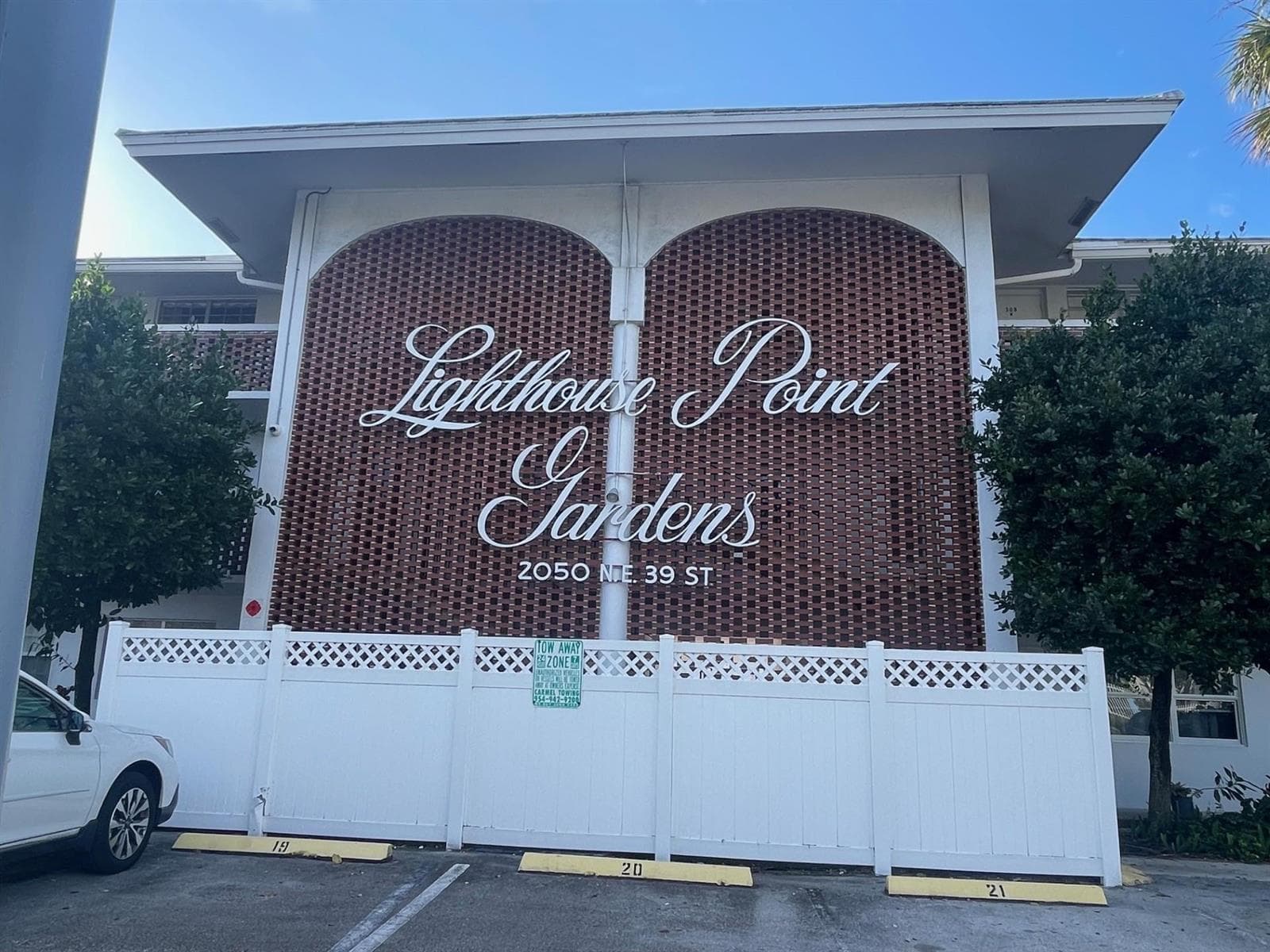 2050 NE 39th Street # 211w, Lighthouse Point FL 33064 - Lighthouse Point, FL - Photo 1