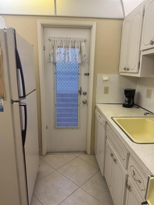 2050 NE 39th Street # 211w, Lighthouse Point FL 33064 - Lighthouse Point, FL - Photo 4