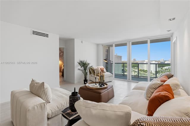 100 Bayview Dr # 1901, Sunny Isles Beach FL 33160 - Sunny Isles Beach, FL - Photo 7