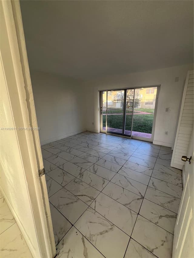 301 NW 177th St # 136, Miami Gardens FL 33169 - Miami Gardens, FL - Photo 3
