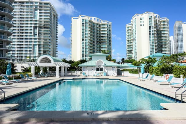 16500 COLLINS AV # 2055, Sunny Isles Beach FL 33160 - Sunny Isles Beach, FL - Photo 5