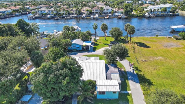 2031 Melody Lane, Palm Beach Gardens FL 33410 - Palm Beach Gardens, FL - Photo 3