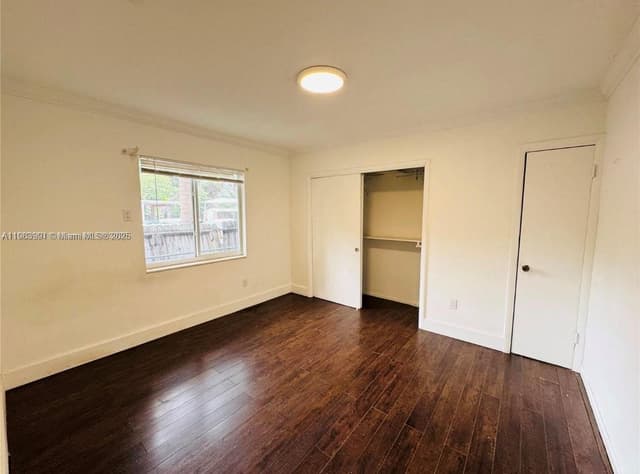 2540 NE 181st St, North Miami Beach FL 33160 - North Miami Beach, FL - Photo 4