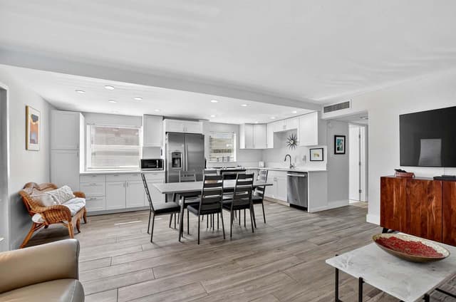 360 Flanders H, Delray Beach FL 33484 - Delray Beach, FL - Photo 6
