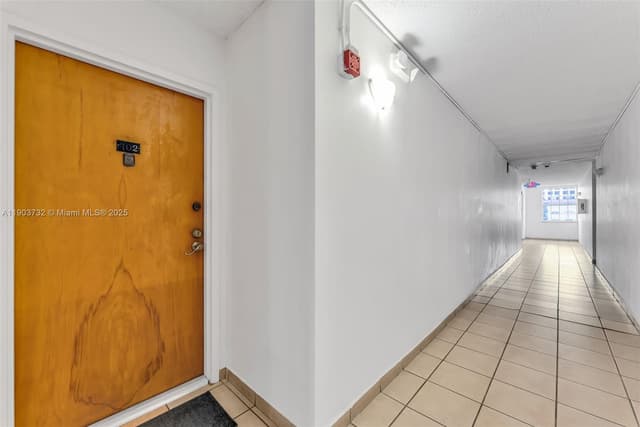 3661 SW 9th Ter # 402, Miami FL 33135 - Miami, FL - Photo 2