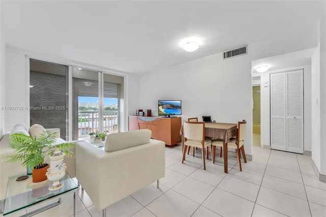 3661 SW 9th Ter # 402, Miami FL 33135 - Miami, FL - Photo 6