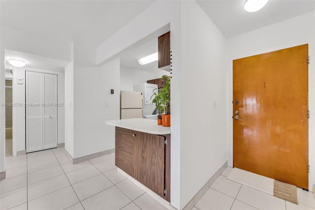 3661 SW 9th Ter # 402, Miami FL 33135 - Miami, FL - Photo 3