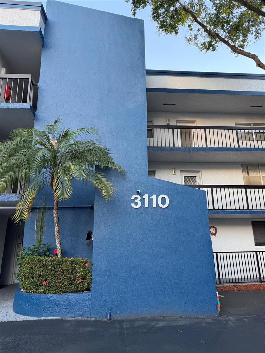 3110 Holiday Springs Boulevard # 108, Margate FL 33063 - Margate, FL - Photo 1