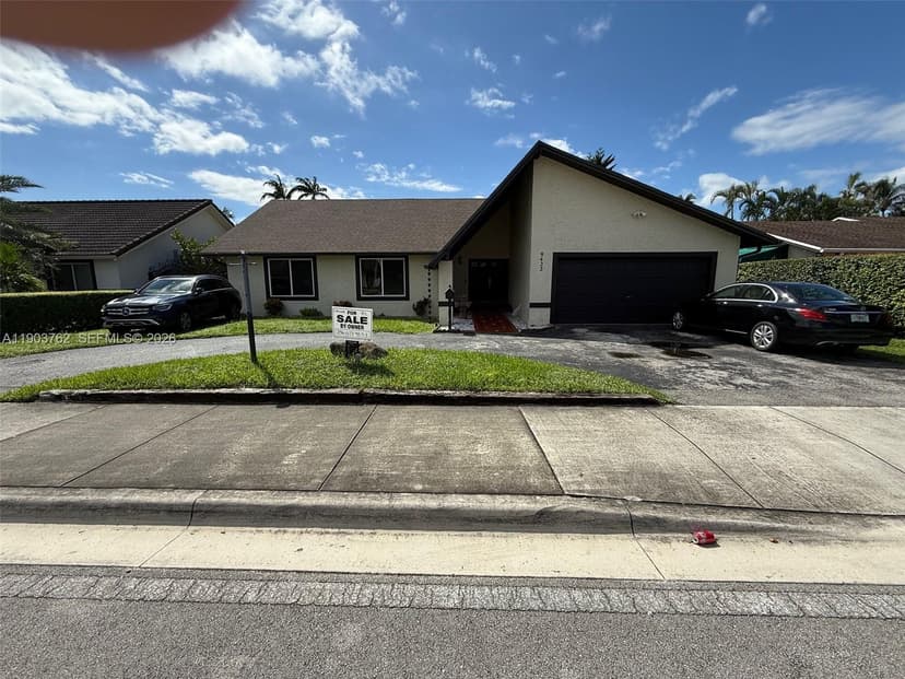 9422 SW 127th Ave, Miami FL 33186