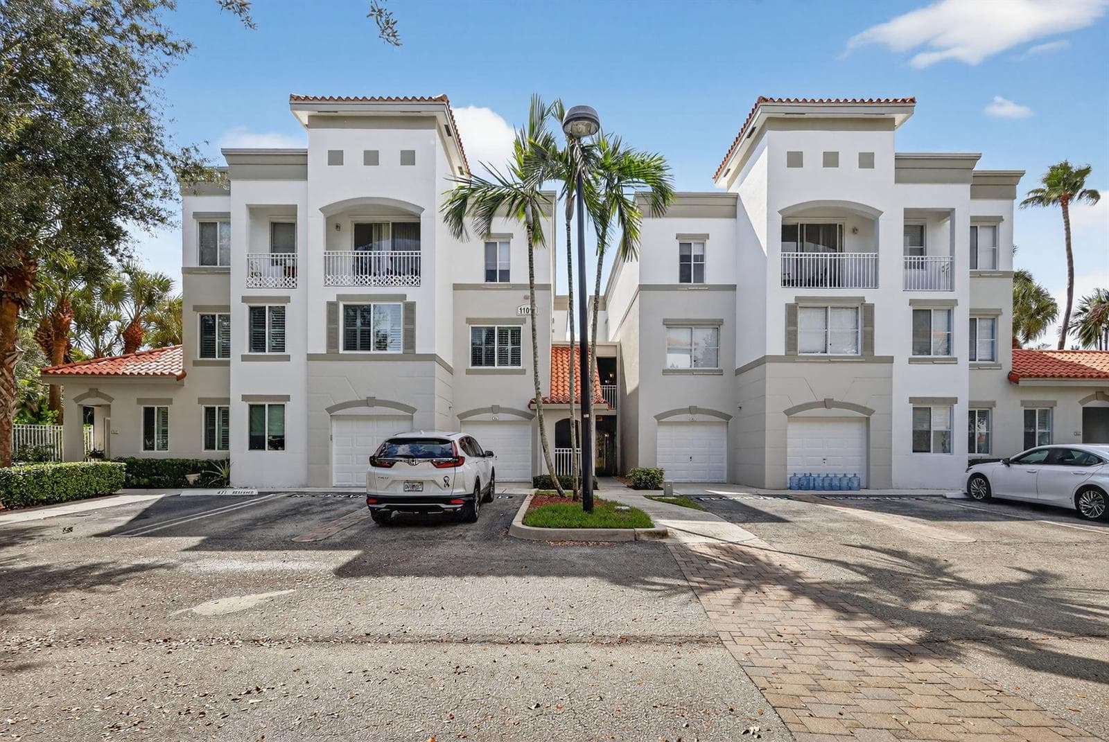 11011 Legacy Lane # 105, Palm Beach Gardens FL 33410