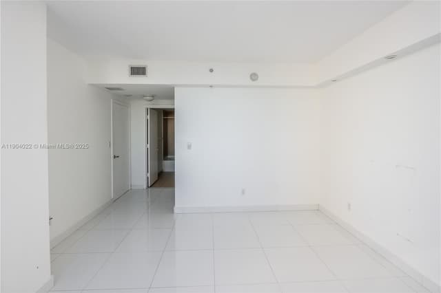 325 S Biscayne Blvd # 1722, Miami FL 33131 - Miami, FL - Photo 6