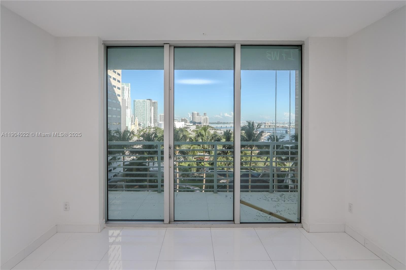 325 S Biscayne Blvd # 1722, Miami FL 33131 - Miami, FL - Photo 1
