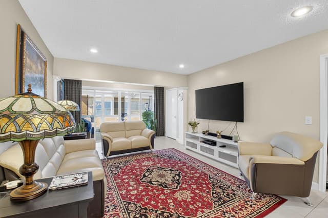 1141 Violet Terrace # 202, Delray Beach FL 33445 - Delray Beach, FL - Photo 4