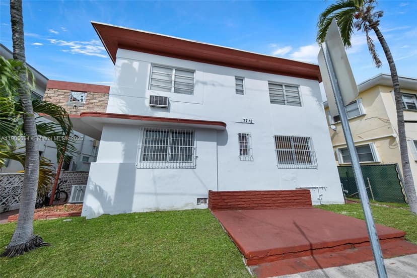7712 Byron Ave # 2, Miami Beach FL 33141