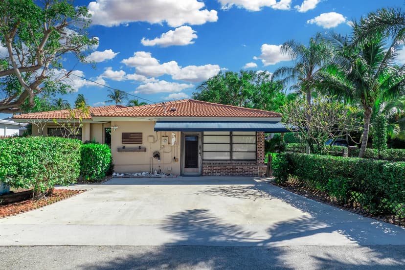 815 South Road, Boynton Beach FL 33435