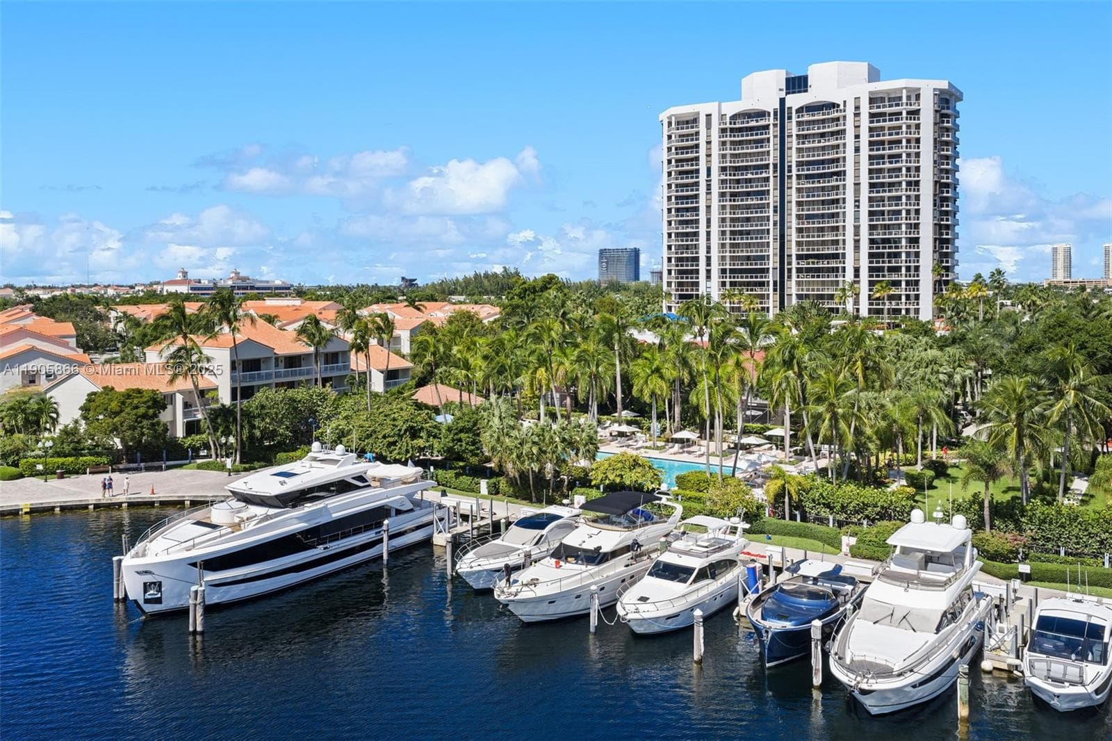 3598 Yacht Club Dr # 602, Aventura FL 33180