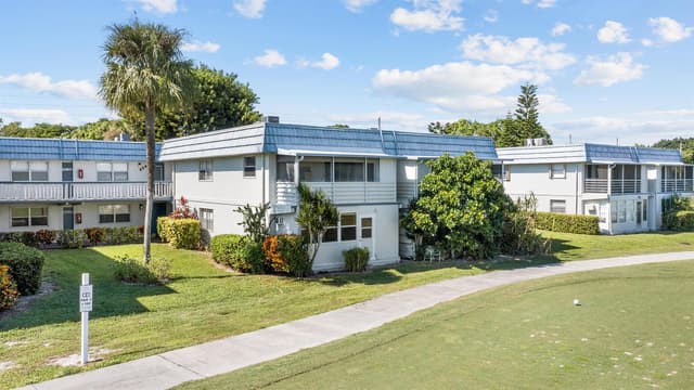 106 Tuscany B, Delray Beach FL 33446 - Delray Beach, FL - Photo 2